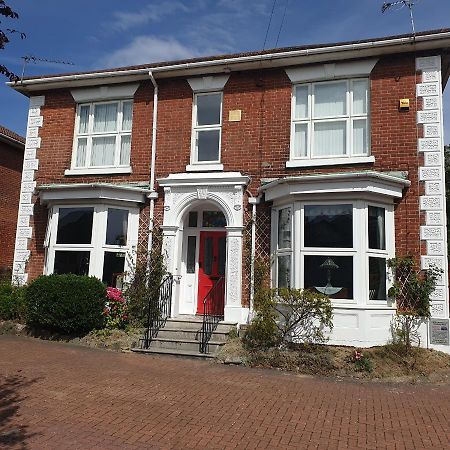 Madison House Bed & Breakfast Southampton Ngoại thất bức ảnh